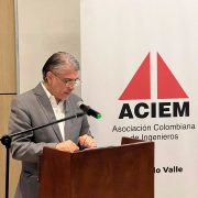 el-futuro-aeroespacial-de-Colombia-con-el-II-Simposio-13